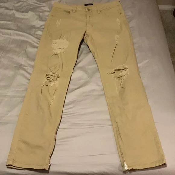 Tan hot sale ripped jeans